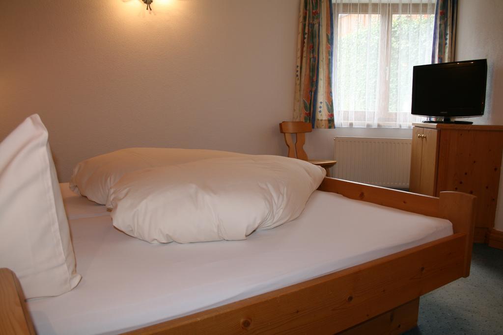 Bed and Breakfast Haus Oberland Sankt Anton am Arlberg Exterior foto
