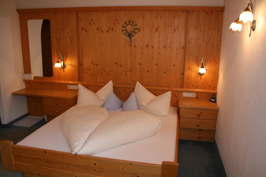 Bed and Breakfast Haus Oberland Sankt Anton am Arlberg Exterior foto