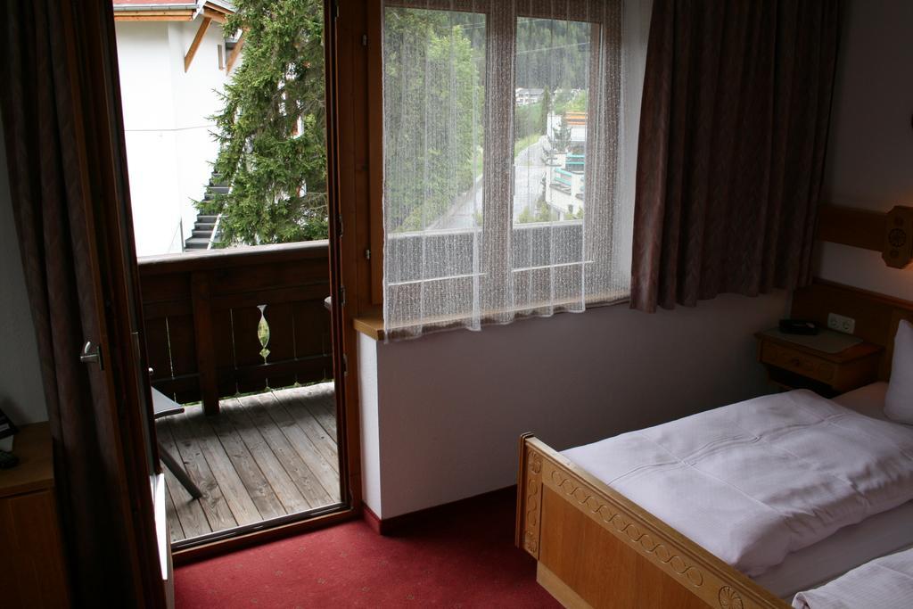 Bed and Breakfast Haus Oberland Sankt Anton am Arlberg Exterior foto